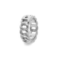 Silver curb chain link ring.